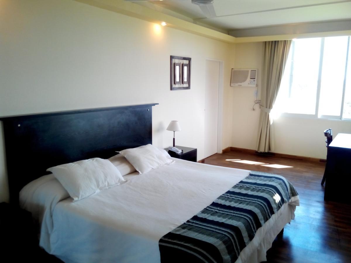 Manantiales Hotel De Turismo Монте Касерос Екстериор снимка